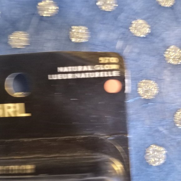 Covergirl Clean Classic Color Face Blush #570 Natural Glow Makeup Beauty Cheeks - Picture 2 of 5